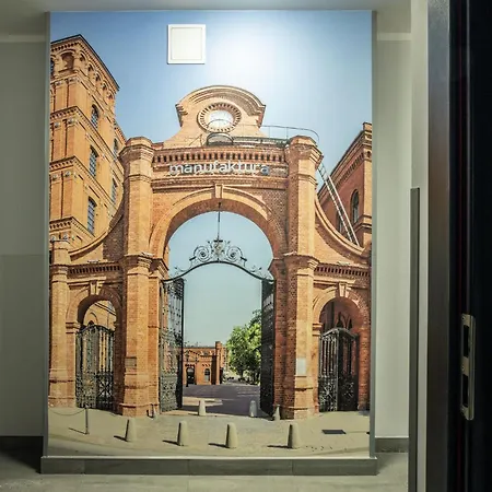 Wigurytower 100 Апартаменты *